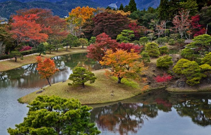 Shugagku-in  Garden 11-2642.jpg